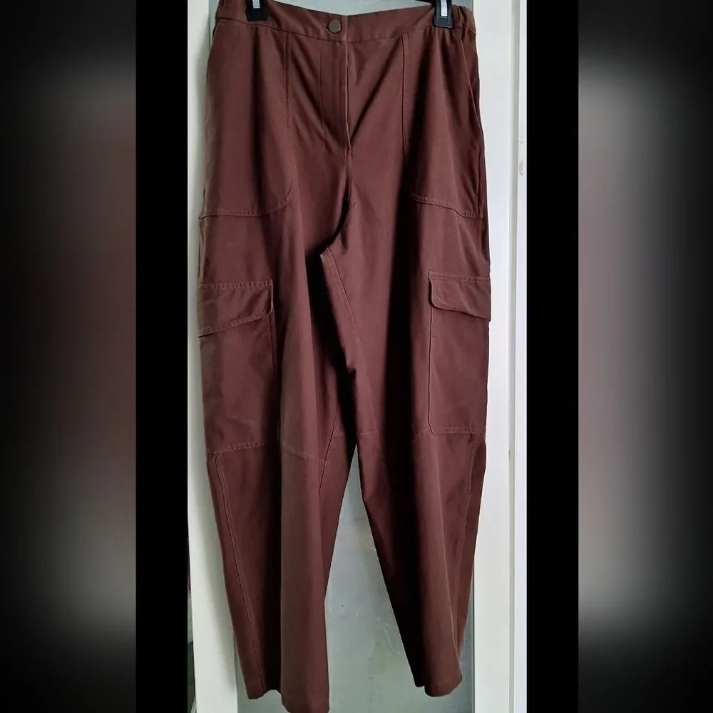 Lululemon 29 Brown Barrel Cargo Pants